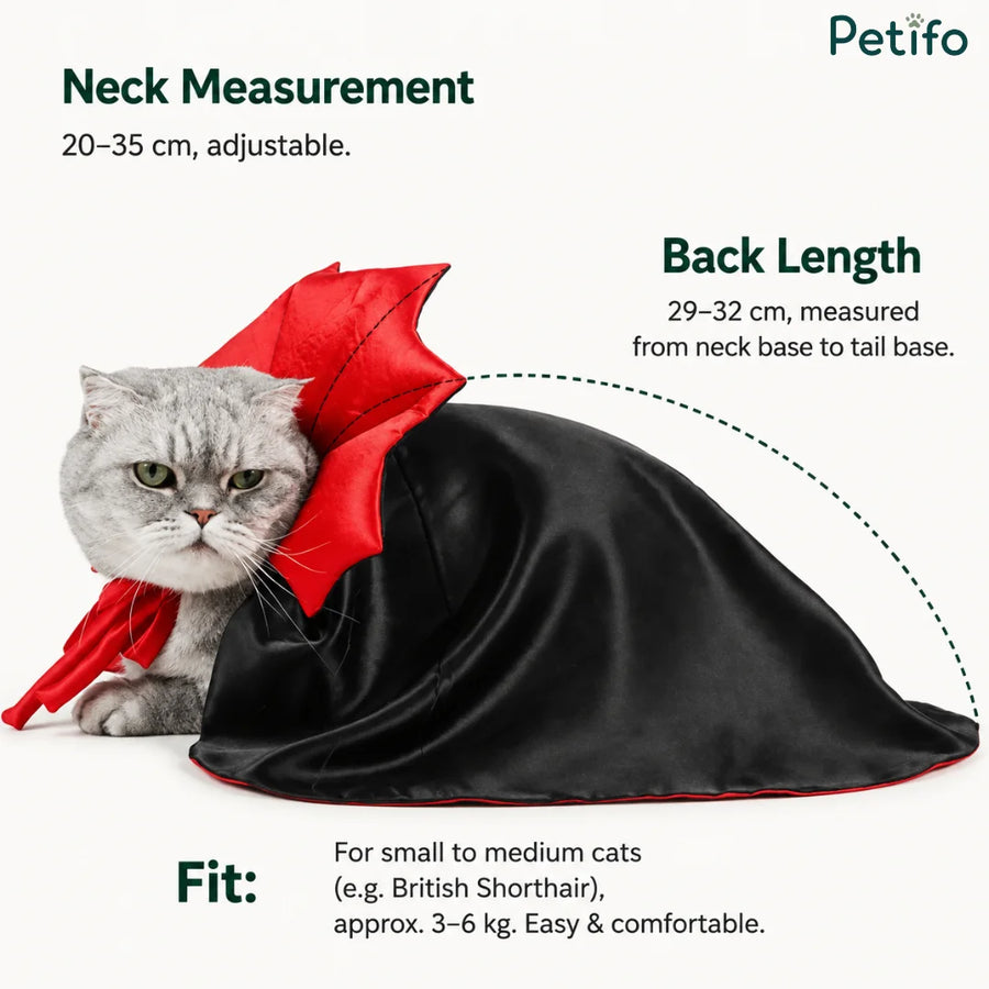 Guida alle taglie e misure del mantello da vampiro Petifo indossato da un gatto grigio, con dettagli sulla lunghezza del collo e della schiena.