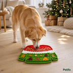 Cane che usa il tappetino MerryLick in una casa scandinava – Petifo